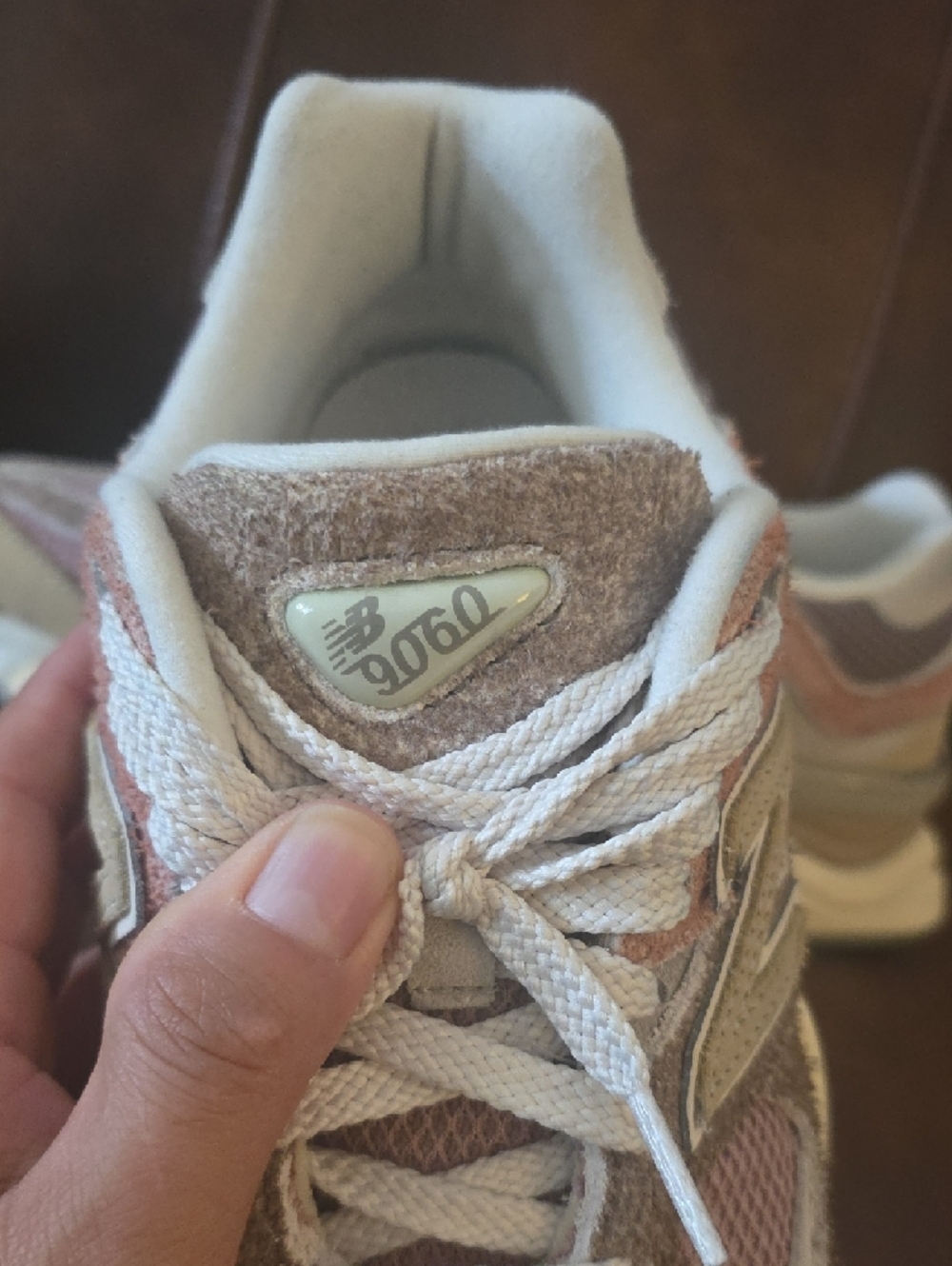 New Balance Women's Pink and Taupe Chunky Retro Runners - Picture 2 of 4